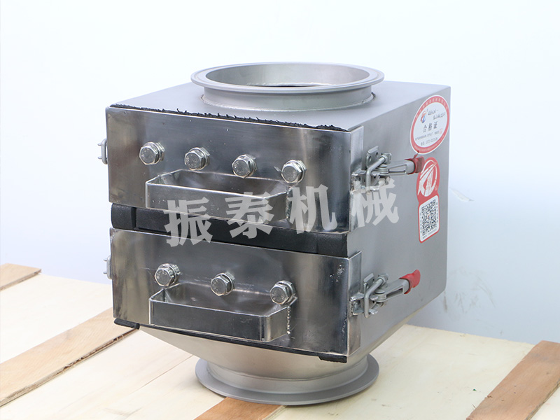 寧波DN150-7抽屜式除鐵器生產(chǎn)已完成，驗(yàn)收合格準(zhǔn)備發(fā)貨！
